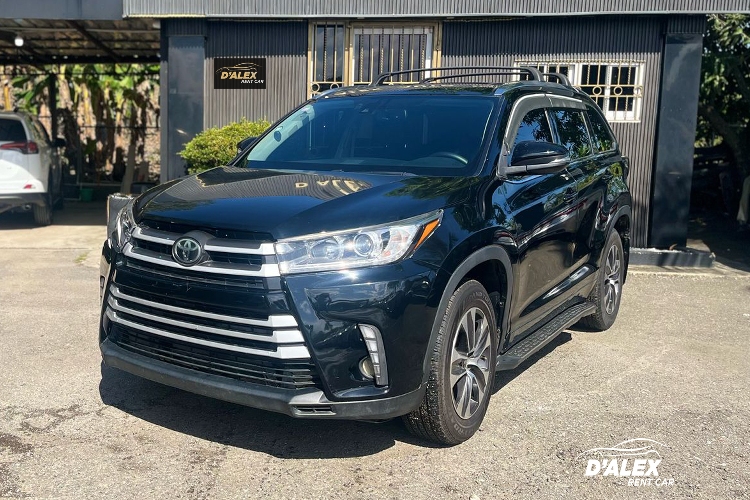 TOYOTA HIGHLANDER LIMITED 2016